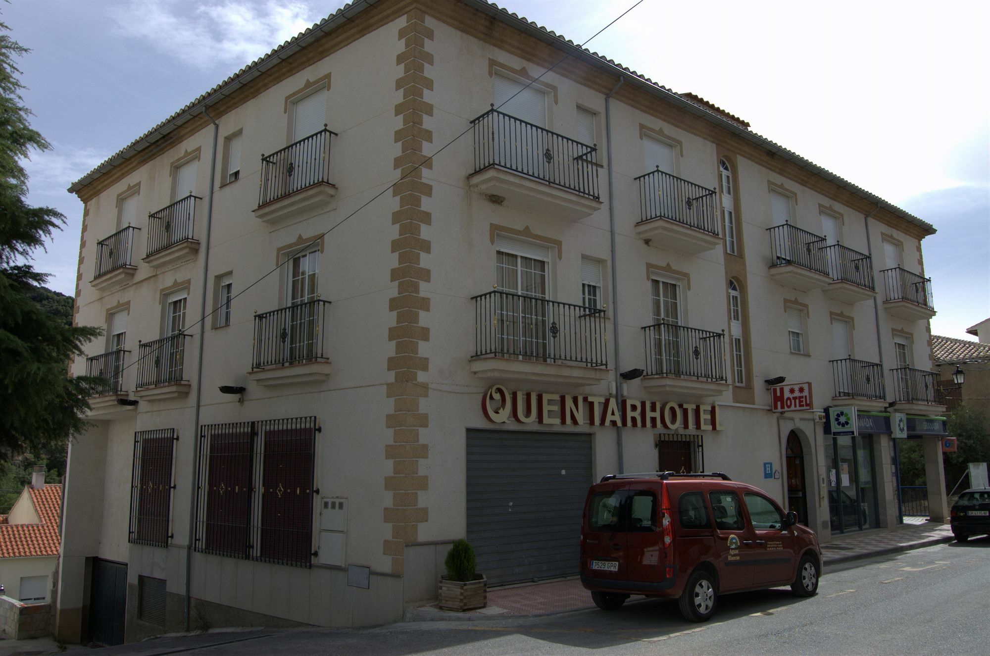 昆塔酒店 Quéntar 外观 照片